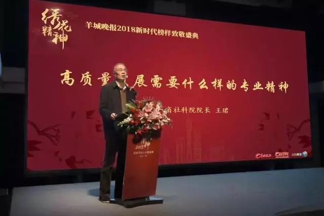 ϲѶɽС¾ʱ廨ٻ廨