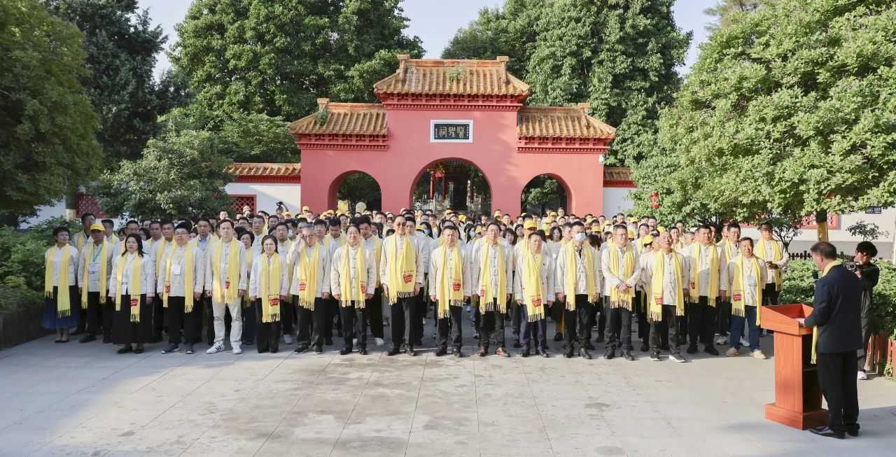 ҽʥ֮ ҽҩĻɽСĻѰ