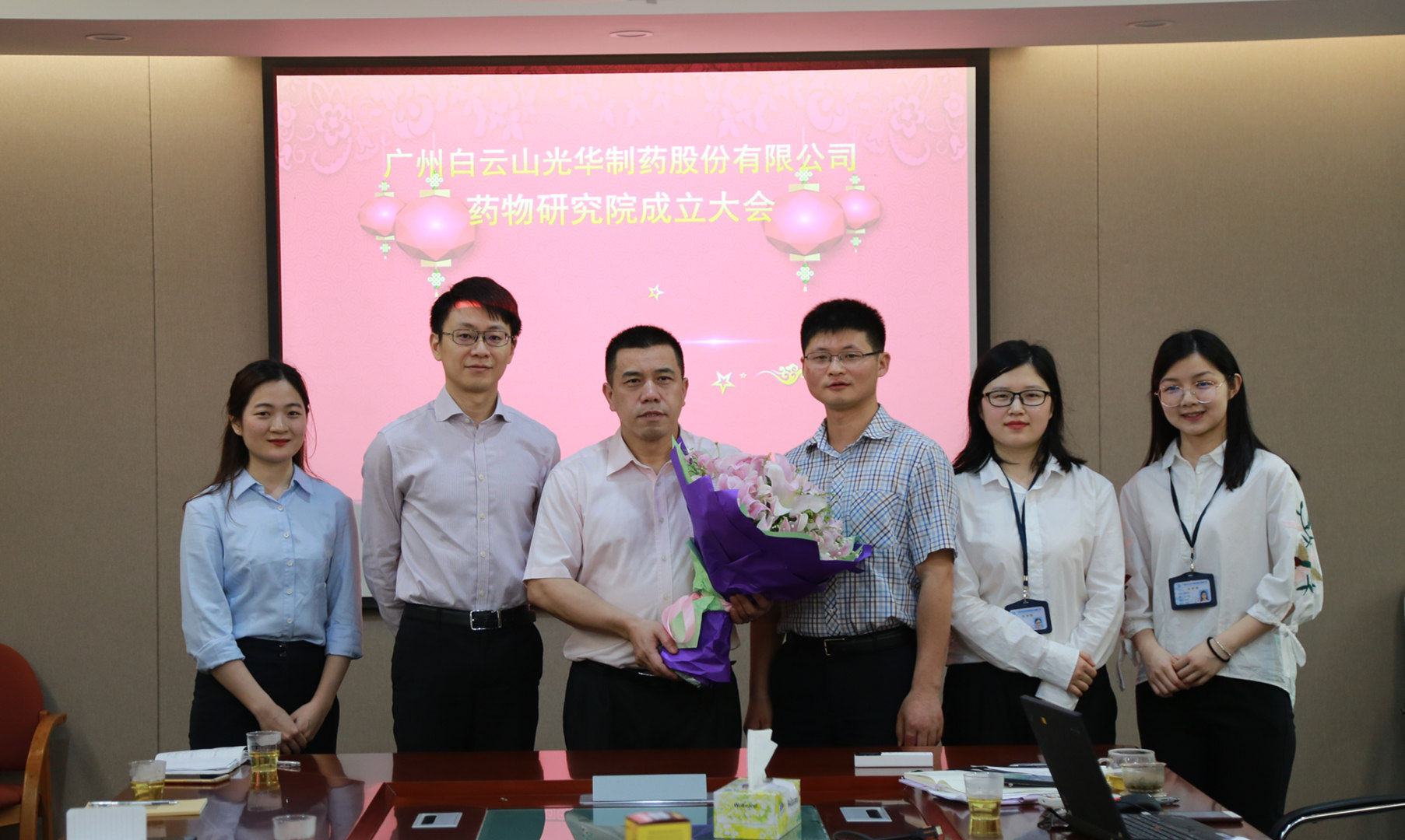 DGÊÓѶ¡¤(ÖйúÇø)¹Ù·½ÍøÕ¾